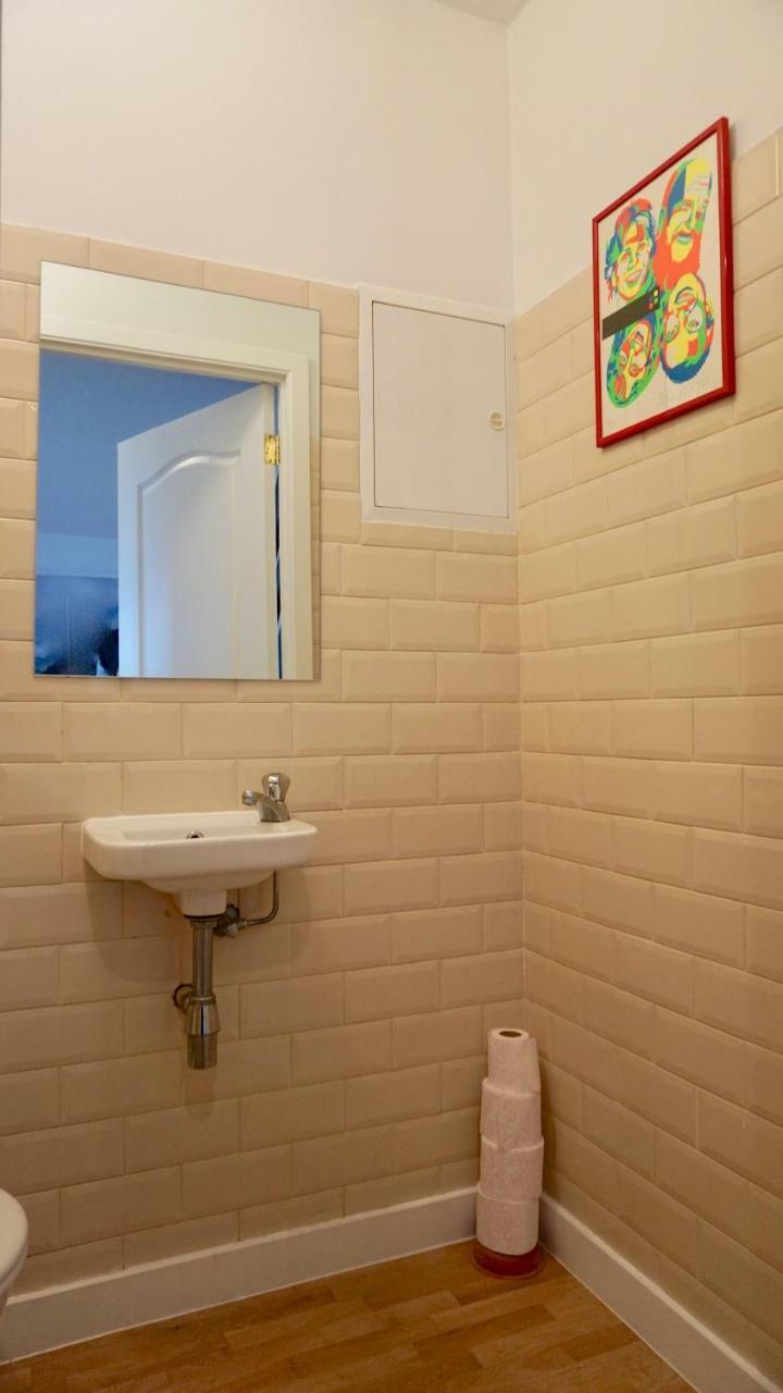 Unit 8 - Charming Loft Apt. Near Avenue Louise Free Parking Брюссель Экстерьер фото